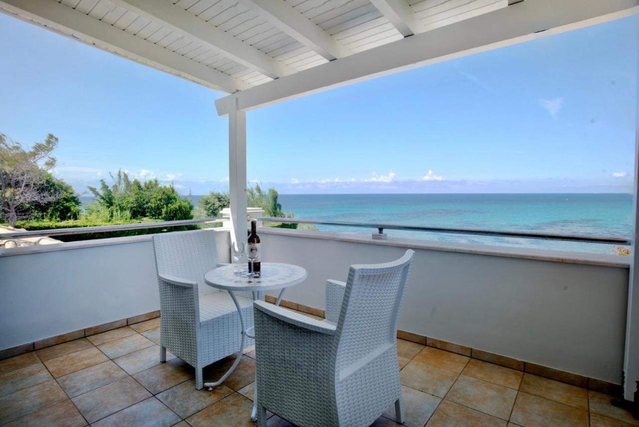 Beachfront Villa Victoras - With Private Beach Sidárion Extérieur photo